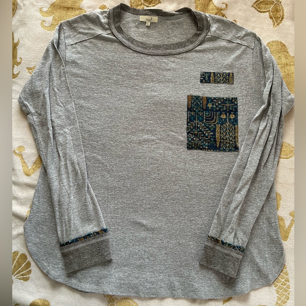 Easel Women's Gray / Blue Patchwork Long Sleeve S… - image 1